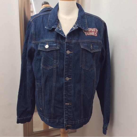 Looney Tunes members only oversized jean jacket. Men’s Medium - Picture 3 of 8